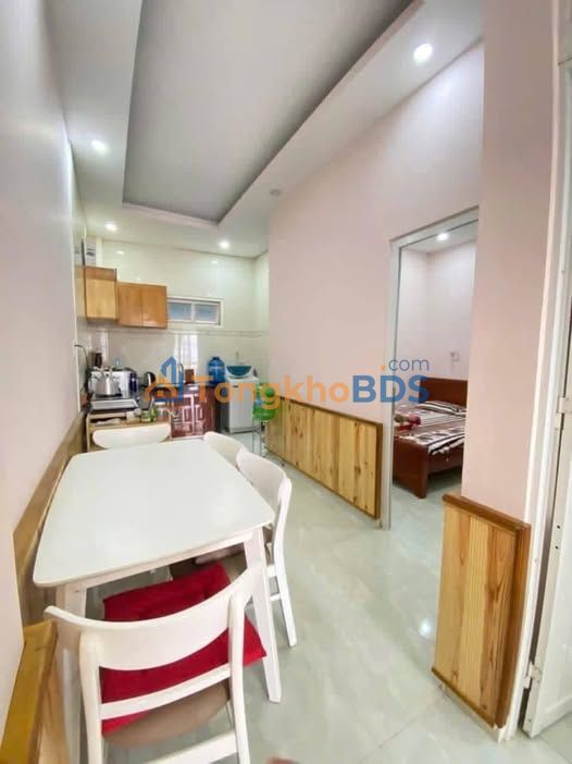 Nha nguyen can Da Lat P.12 4.5 trieu - Oto vao tan nha