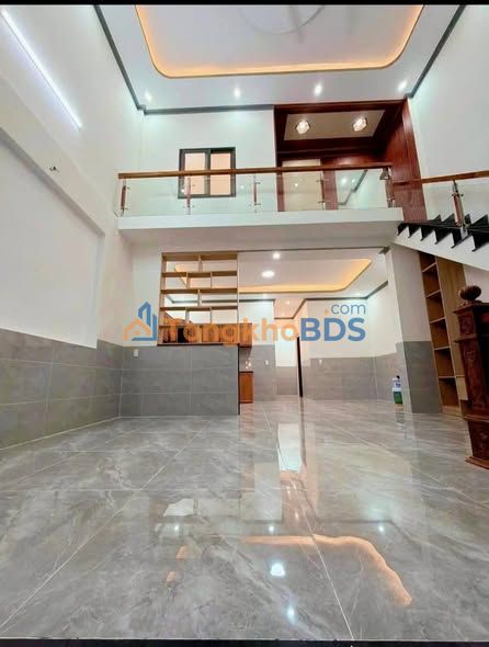 Nhà Phố Long Thành 99m² - Sổ Riêng Thổ Cư, Giá 1.95 Tỷ