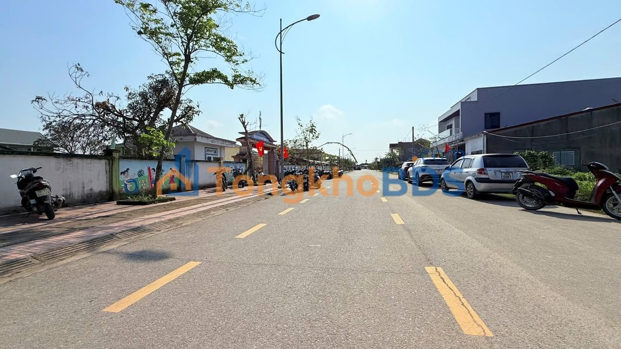 Đất Kinh Doanh Mặt Tiền 12m - Đối Diện Cổng Trường, TP Hà Tĩnh - 169m²