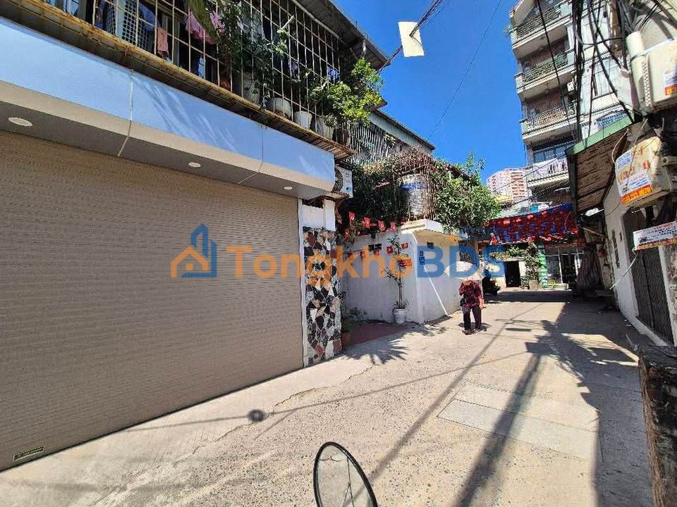 Nhà Phố Tân Mai 42.2m² - Kinh Doanh Thoáng Sáng, 3 Tỷ - Sổ Đỏ Chính Chủ