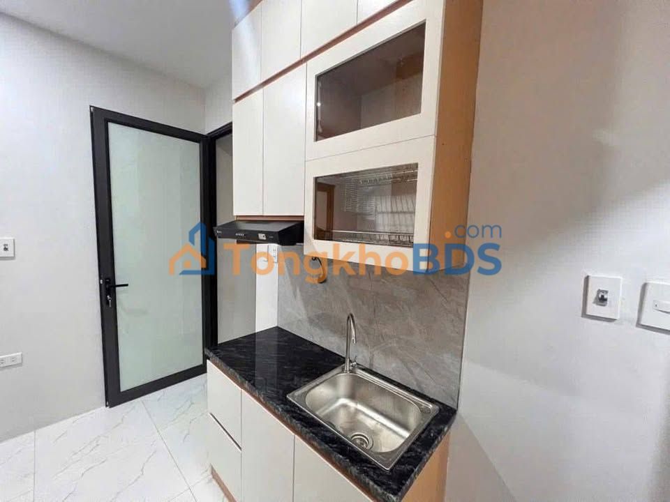 Bán Gấp Nhà Phố Lê Thành Nghị 40m², 6 Tầng Thang Máy - Dòng Tiền 36 Triệu/Tháng