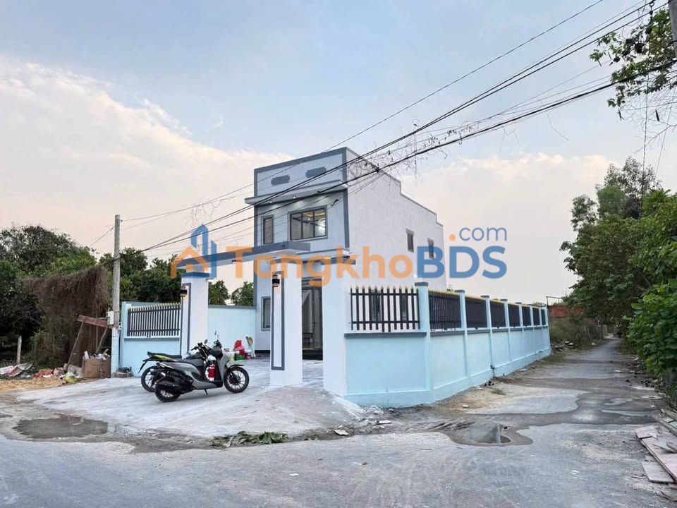 Nhà 1 Trệt 1 Lửng Củ Chi 210m² - Sổ Hồng Full Thổ Cư, Giá 3.2 Tỷ