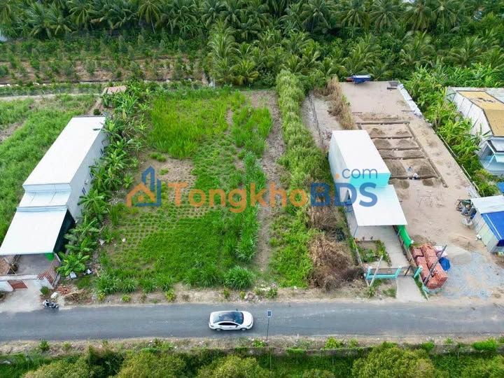 Bán Đất Vĩnh Long 572m² Mặt Tiền Lộ Nhựa Giá 1.3 Tỷ - Sẵn Sàng Xây Dựng