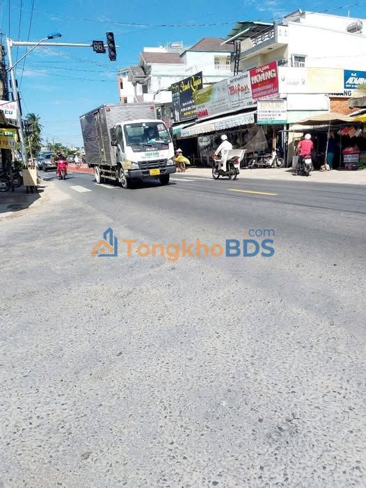 Bán Đất Nền Long Hồ, Vĩnh Long 100m² Sổ Đỏ Sẵn Sàng - Giá 850 Triệu