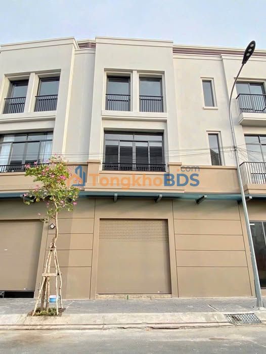 Nhà Đường Số 12 Long Xuyên 63m² 3 tỷ - Ô tô vào tận nhà