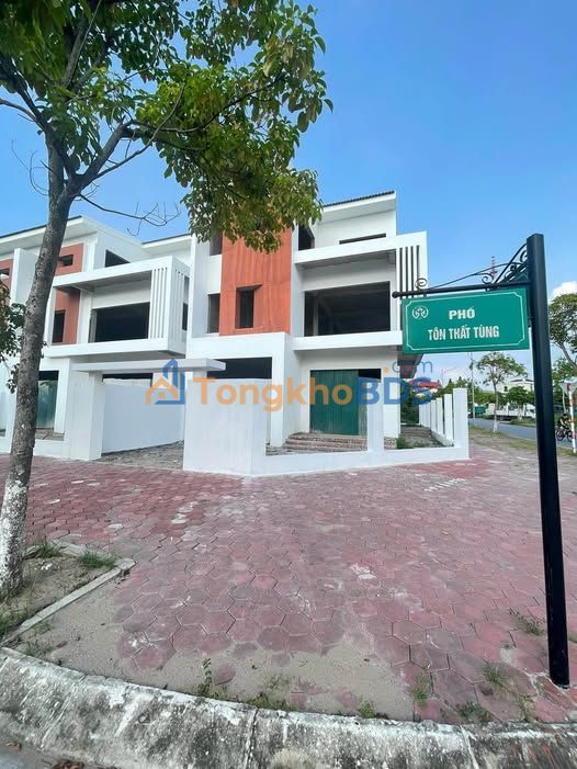 Biệt thự 3 tầng mặt tiền 12m, KĐT Trần Hưng Đạo, Dĩ An - Sẵn Sàng Xây Dựng