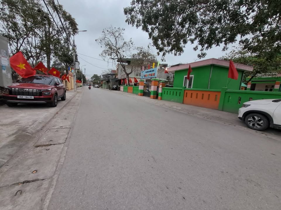 Đất Phố Thành Yên - 63m² - MT 7m - Kinh doanh sầm uất - 2.x Tỷ