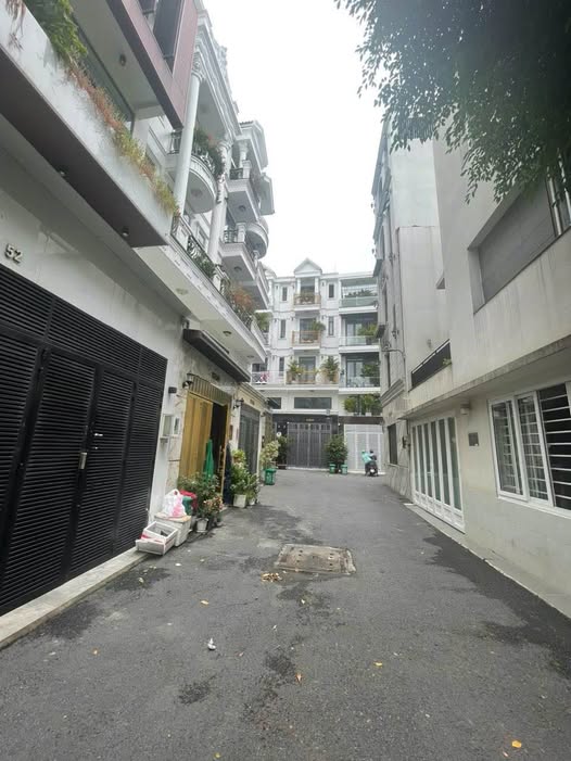 Nhà Ngay Nguyễn Văn Khối Gò Vấp 56m² - Gara Ô Tô, 4PN, 3 Lầu