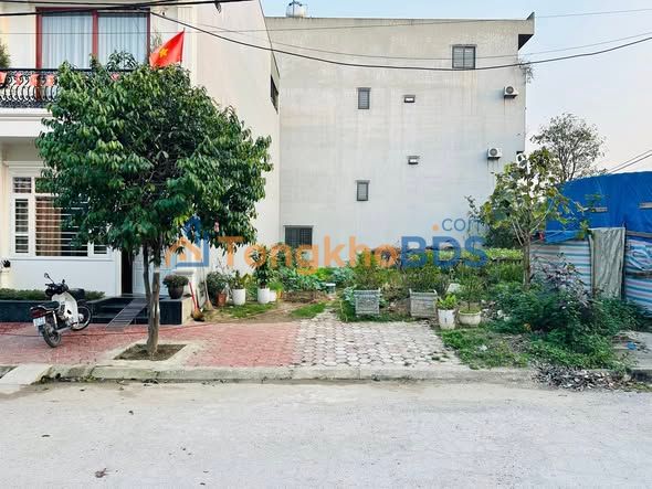 Đất Nguyễn Phi Khanh Lạng Sơn 87,5m² 2,6 tỷ - Đường ô tô