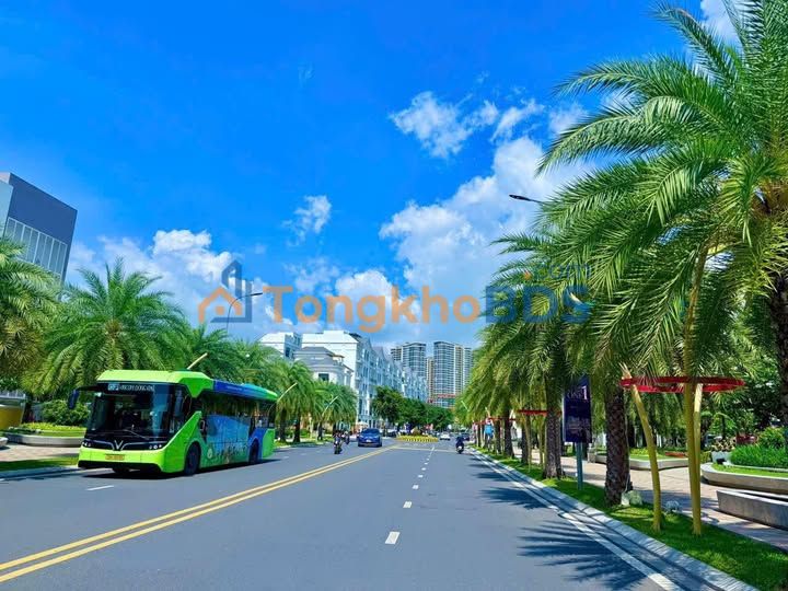 Shophouse Vinhomes Grand Park Kinh Doanh Sầm Uất - Giá Tốt Nhất