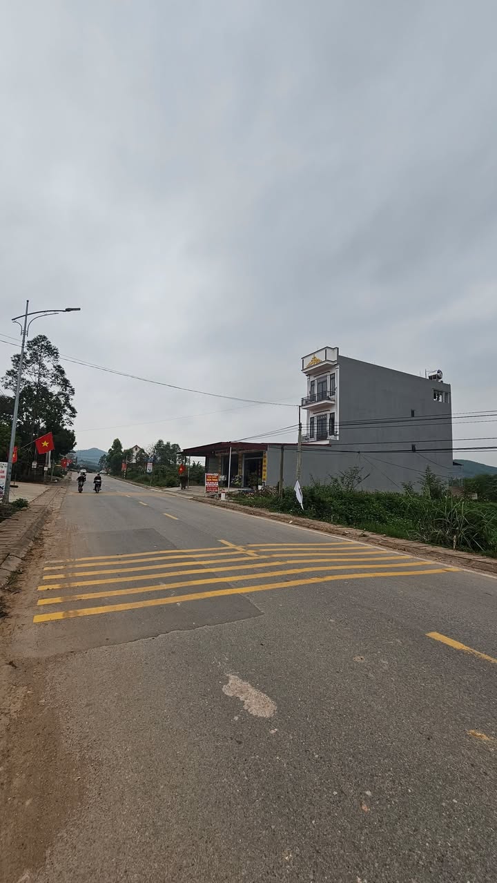 Bán đất Tỉnh lộ 289 Bắc Giang 100m² - Sổ hồng sẵn, giá 1.x tỷ