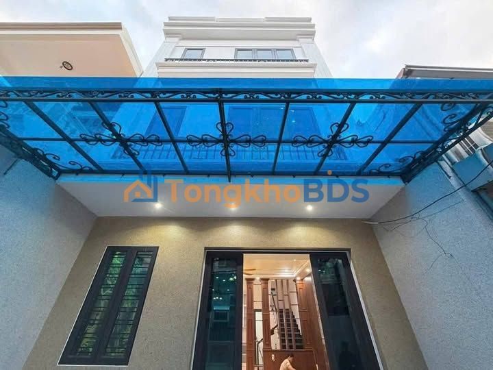 Nhà Phố Máy Tơ - 4.35 Tỷ, 231m², 4PN, Ô tô tận cửa, Hướng Tây