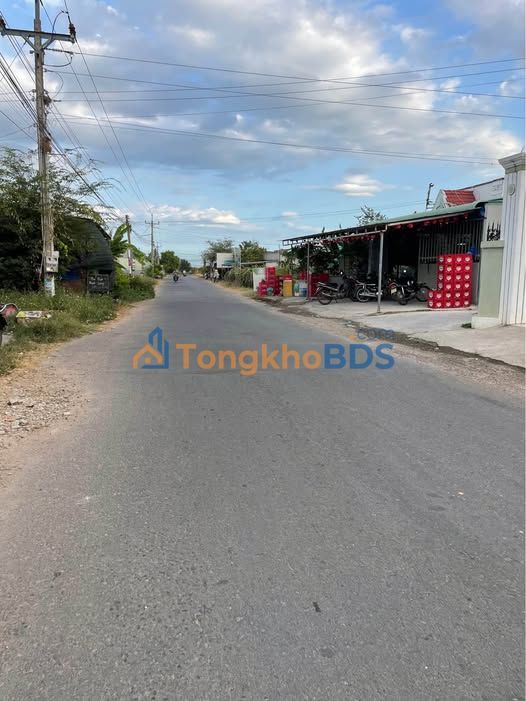 Bán Đất Hàm Liêm Bình Thuận 4600m² - Giá F0 Dưới 300 Triệu/1000m²