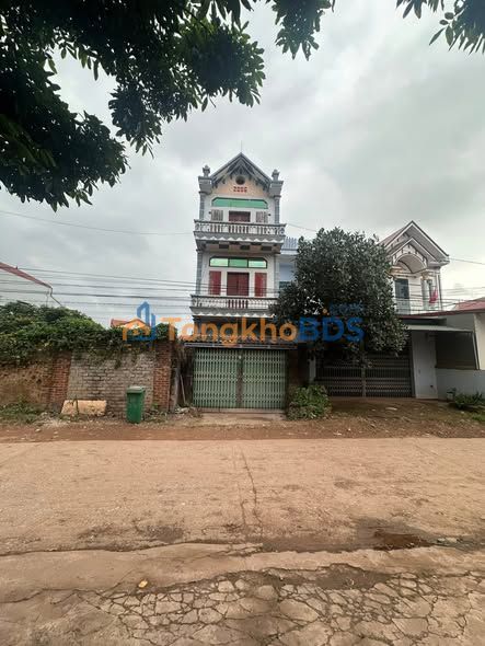 Nhà 3 tầng Lục Nam 124m² 2 tỷ - Sẵn sàng ở ngay