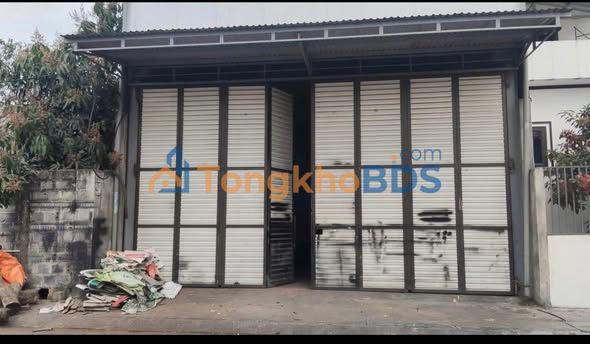 Nhà Xưởng 122m² Phủ Lý - Sẵn Sàng Hoạt Động, Giá Đầu Tư 2 Tỷ