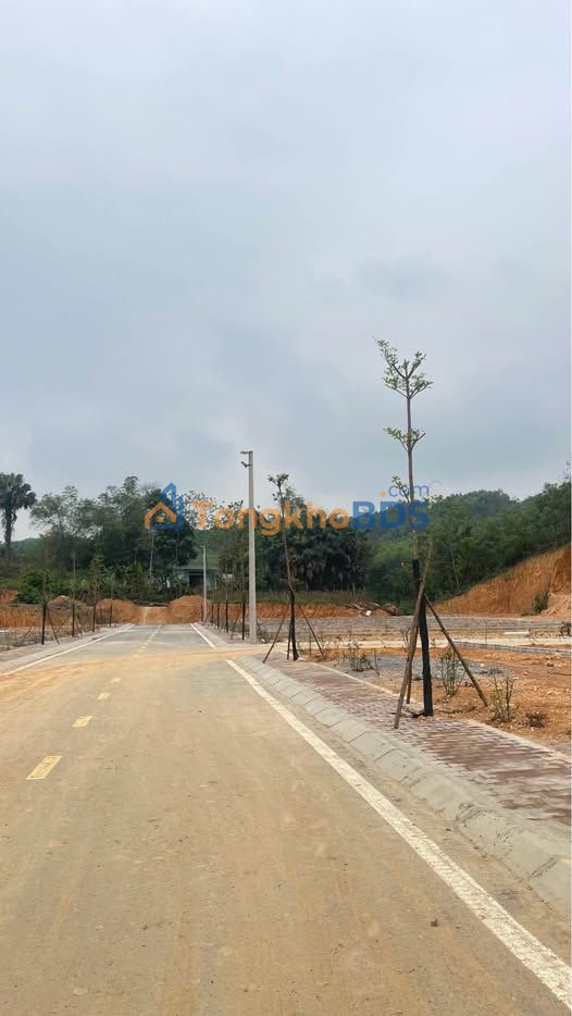 Bán Đất Vị Trí Vàng Quốc Lộ 2, Tuyên Quang - 105m² Giá Tốt