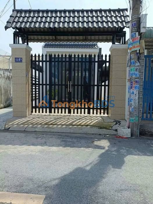 Nhà Mặt Tiền Hóc Môn 68m² Sổ Hồng Riêng - Kinh Doanh Đắc Lợi