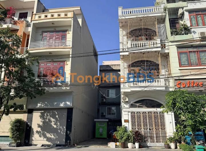 Bán Căn Hộ KTX Nguyễn Thượng Hiền 63m² Hướng Biển - Sổ Đỏ