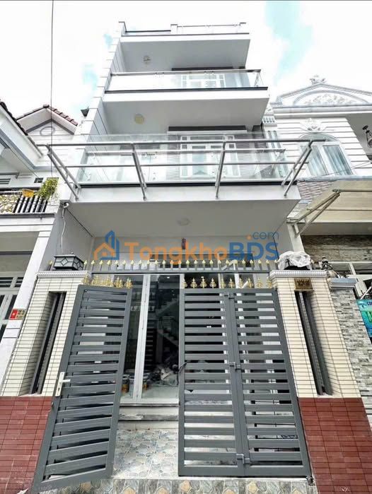 Nhà Nguyễn Văn Cừ 65m² 3.69 tỷ - Sẵn sàng ở ngay