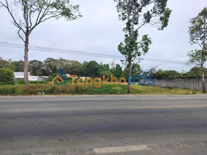 Nhà Mặt Tiền Võ Văn Kiệt, Sóc Trăng - 310m² - Giá 2 Tỷ XXX