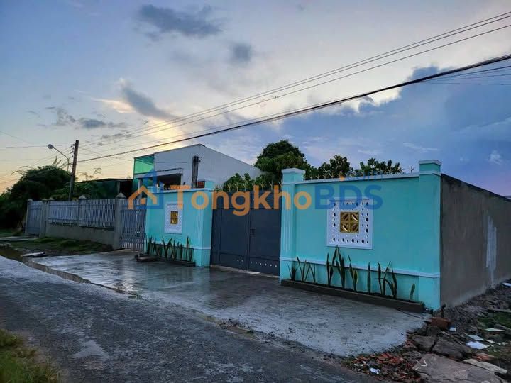 Bán Gấp Nhà Vườn Mini Đường Văn Ngọc Chính, Sóc Trăng - 243m² Giá 1 Tỷ XXX