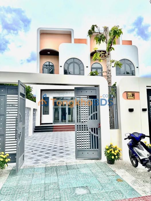 Nhà phố Trương Văn Kỉnh P3 Trà Vinh 110m² 4.2 tỷ - Ô tô vào tận nhà