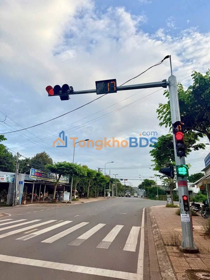 Bán Đất Nền Hai Mặt Tiền Hàng Gòn, Long Khánh - 95m² - Sổ Riêng