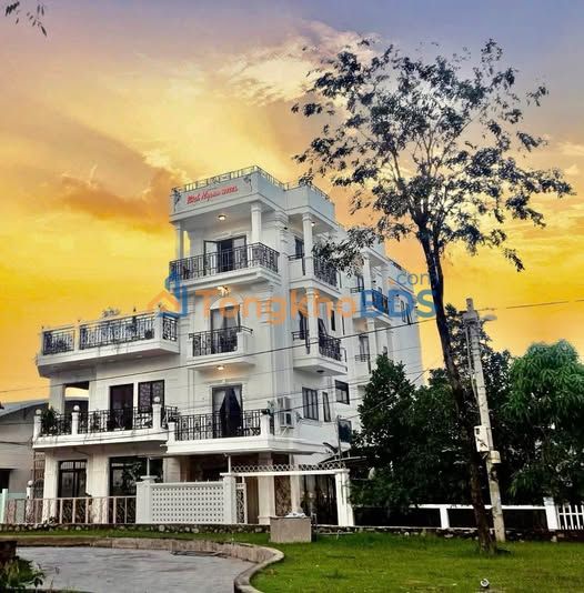 Chuyển Nhượng Khách Sạn Bích Ngoan, Trà Vinh - 14 Phòng, 4 Tầng, 450m² - Giá 13.5 Tỷ