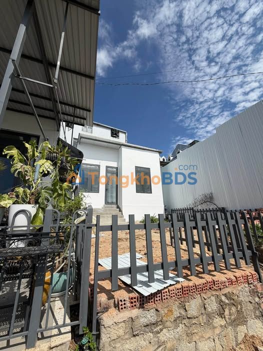 Nhà riêng Nguyễn Trung Trực 120m² 2.002 tỷ - Sẵn sàng ở ngay