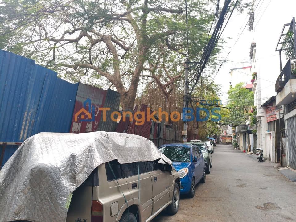 Nhà Lô Góc Hoàng Cầu 80m² - 3 Mặt Thoáng - Kinh Doanh Đỉnh Cao - 19.8 Tỷ