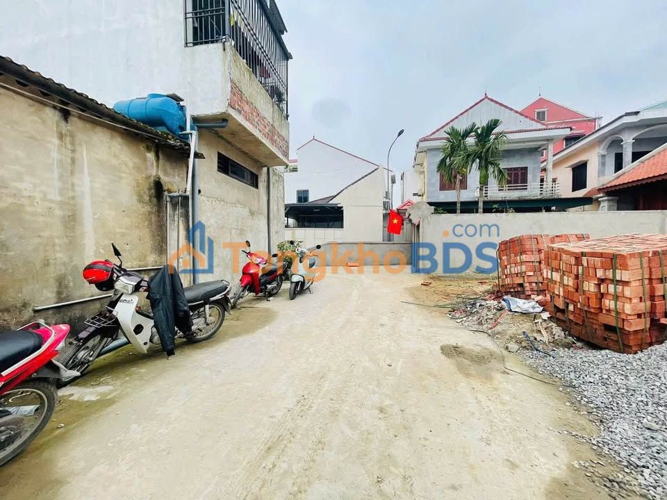 Đất nền Phường Thành Vinh 74m² hướng Đông Nam - Giá 3.05 tỷ