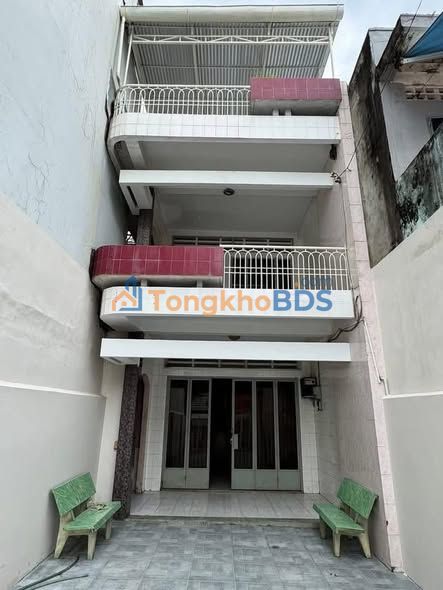 Nhà Cho Thuê Mặt Tiền Nguyễn Thái Học, Long Xuyên - 147m² Kinh Doanh/Ở