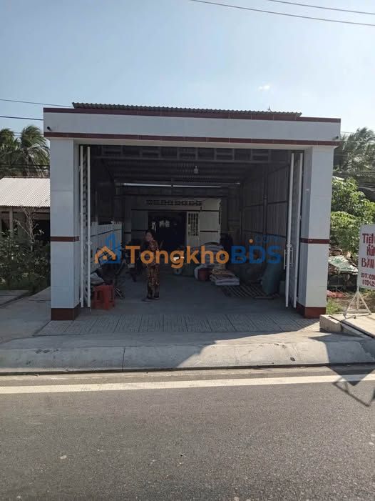 Nhà Mặt Tiền Tỉnh Lộ 911, Cần Thơ - 223m² Sẵn Ở, Gần Chợ Tân An