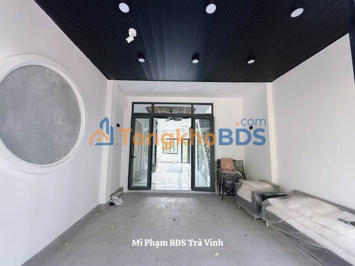 Nhà Trà Vinh 56m² - Sổ Hồng Thổ Cư, Ô Tô Đậu Cửa
