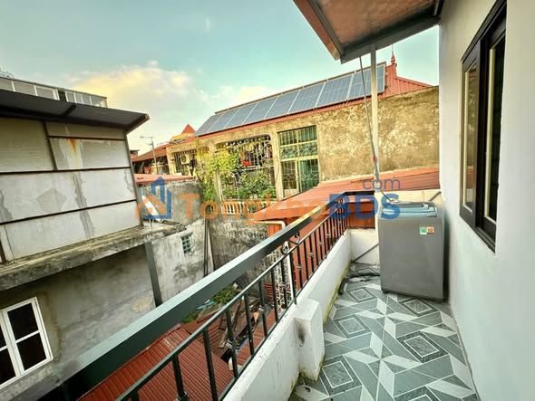 Nhà Phố Huế 4 Tầng, Sổ Đỏ Vuông Vắn, Giá 3-4 Tỷ