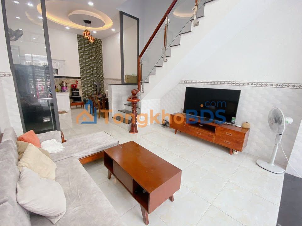 Bán nhà 4 tầng 64m² hẻm cụt Bình Tân, 6.5 tỷ - Sẵn sàng ở ngay!