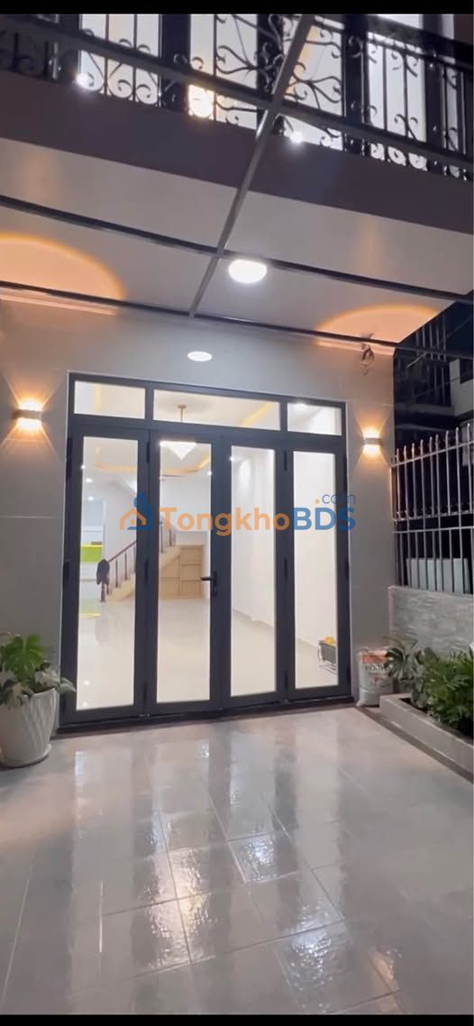 Nhà 76.7m² trung tâm Hồ Xuân Hương, Nha Trang - 5PN, 3 Lầu, Giá 6.3 Tỷ