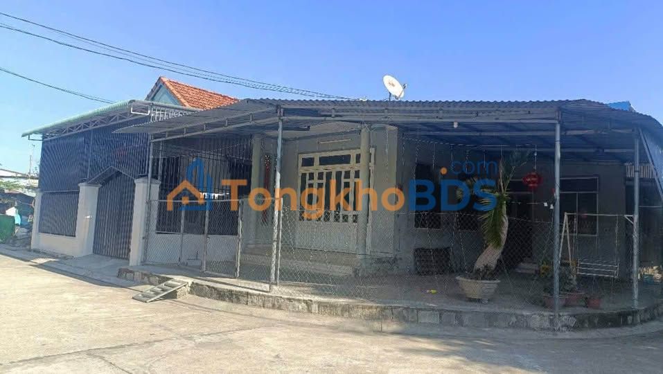 Bán Nhà Lô Góc 128m² Cam Ranh - View Ruộng Mát Mẻ, Sổ Hồng Full Thổ Cư