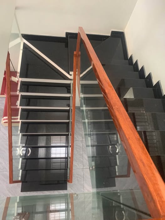 Nhà Phố Ninh Mỹ 80m² - Hướng Đông Bắc, Oto Vào Nhà