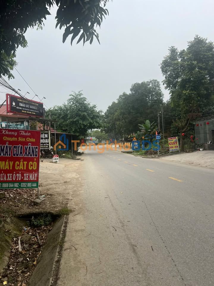 Bán Đất Tặng Nhà 3 Tầng Mặt Tiền QL70B, Phú Thọ - 288m², 2 Tỷ