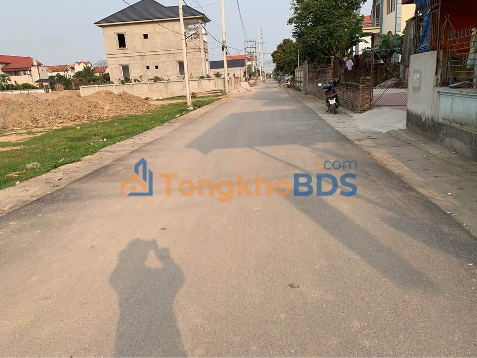 Đất nền góc 235.5m² Yên Lạc, Vĩnh Phúc - Sổ đỏ, 2 mặt tiền đường 14m