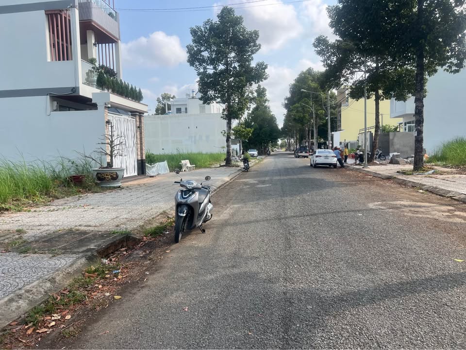 Bán đất nền KDC Ngân Thuận, Cái Răng - 108m², hướng ĐN, 2.3 tỷ