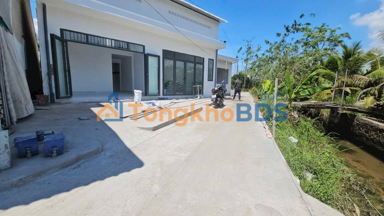 Nhà Trệt Lửng 54m² Gần Chợ Mỹ Hòa, Vĩnh Long - Giá 690 Triệu