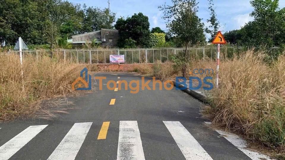 Đất Tiến Hưng Đồng Xoài 600-699 triệu - Sổ đỏ chính chủ