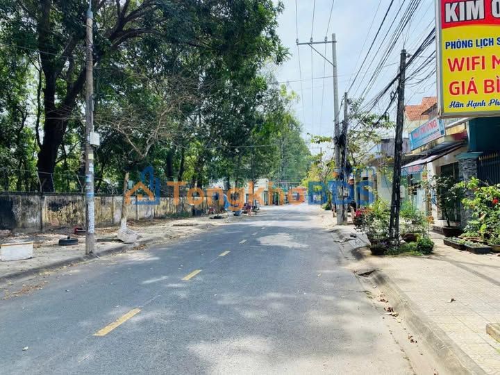 Khách sạn Nguyễn Hữu Cảnh Đồng Xoài 228m² 6 tỷ - Cho thuê ngay