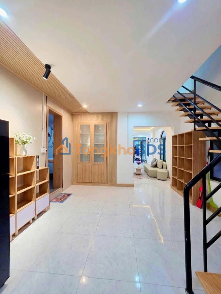 Nhà Mặt Tiền Hải Châu - 75m² - 5 Tầng - 5.1 Tỷ - Trung Tâm Đà Nẵng