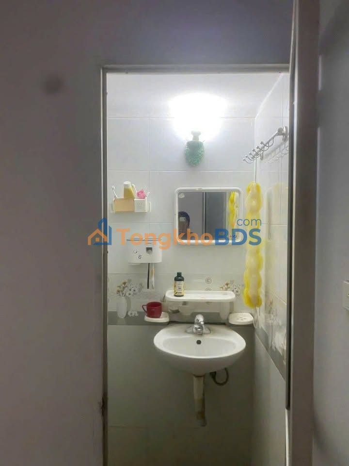 Cho thuê nhà 3 tầng mặt ngõ 192 Kim Mã, Ba Đình - Kinh doanh sầm uất 30m²