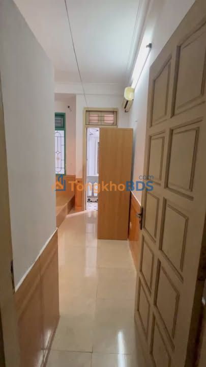 Cho thuê phòng trọ 3.3 triệu/tháng, ban công thoáng mát tại Chùa Láng, Đống Đa