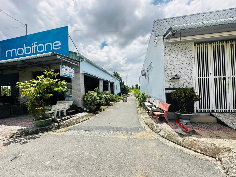 Bán Đất Nền 100m² Thủ Thừa Long An - Sổ Hồng Sẵn - Giá 1 Tỷ