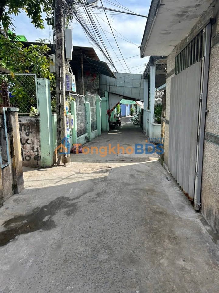 Bán Đất Tặng Nhà Cấp 4 Hẻm Trục Chính Thái Phiên, Phan Thiết - 140m² Giá 1.75 Tỷ